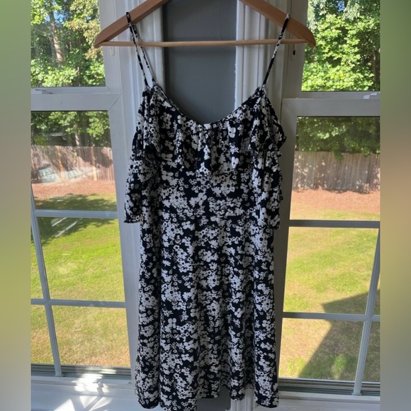 Express Jersey Mini Dress - Picture 3 of 3